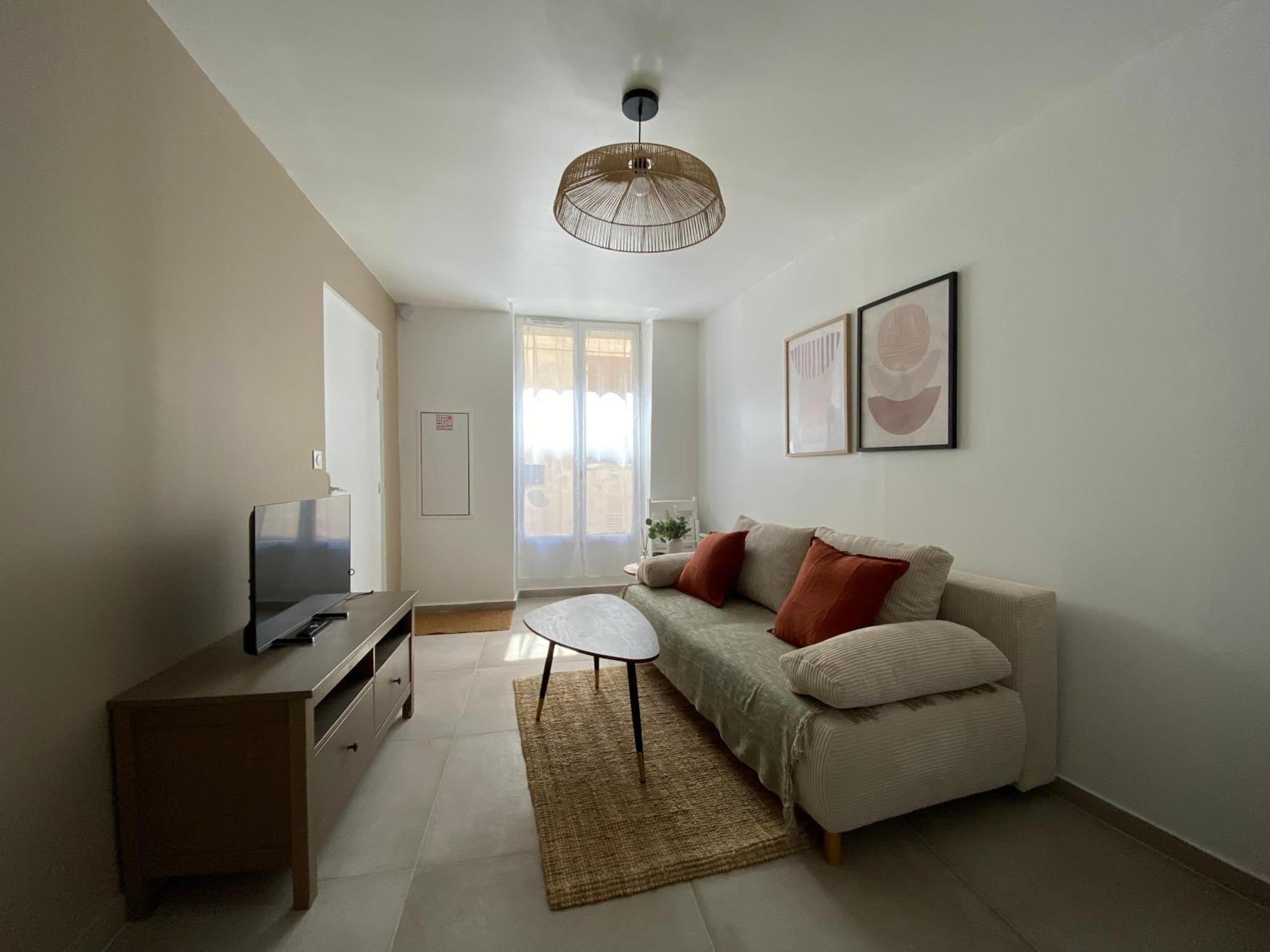 Suite Atypique En Plein Centre De Pontoise Extérieur photo